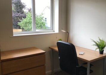 Desk 1