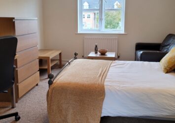 2 6WS ensuite to window